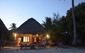 Lui Ushongo Beach House